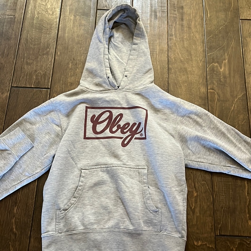 OBEY GREY HOODIE SIZE SMALL
